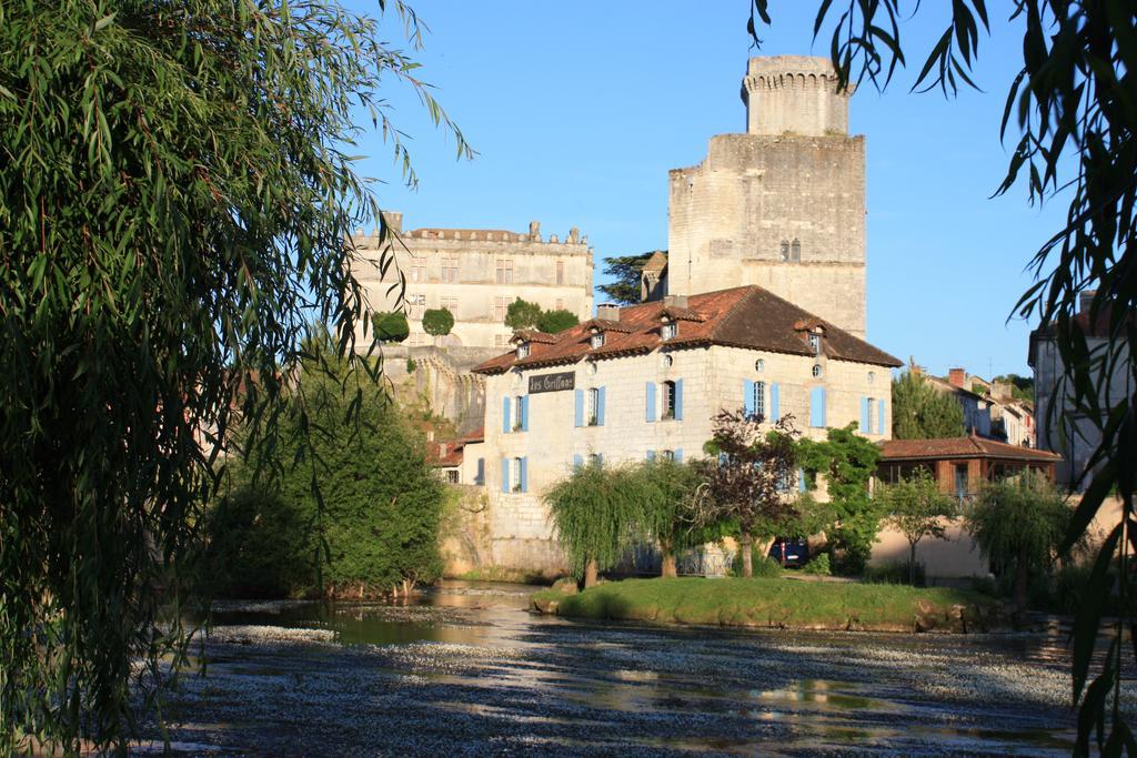 Hostellerie Les Griffons Bourdeilles Zewnętrze zdjęcie